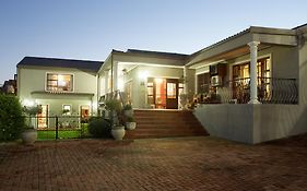 Sea Whisper Self Catering